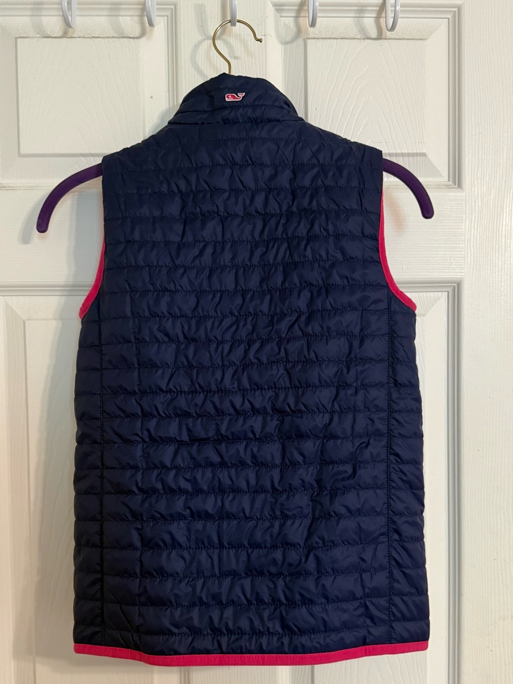 Vineyard Vines Navy /Pink Girls Weekender Quilted Puffer Vest - Picture 2 of 3